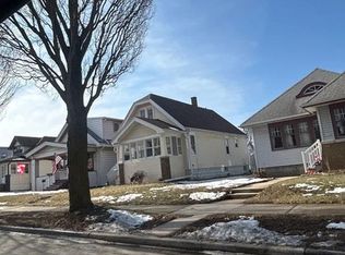 1201 S 75th St, West Allis, WI 53214