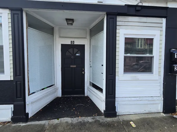 80 Broad St #1, New London, CT 06320