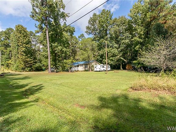 3rd image of 22236 Green Pine Dr
