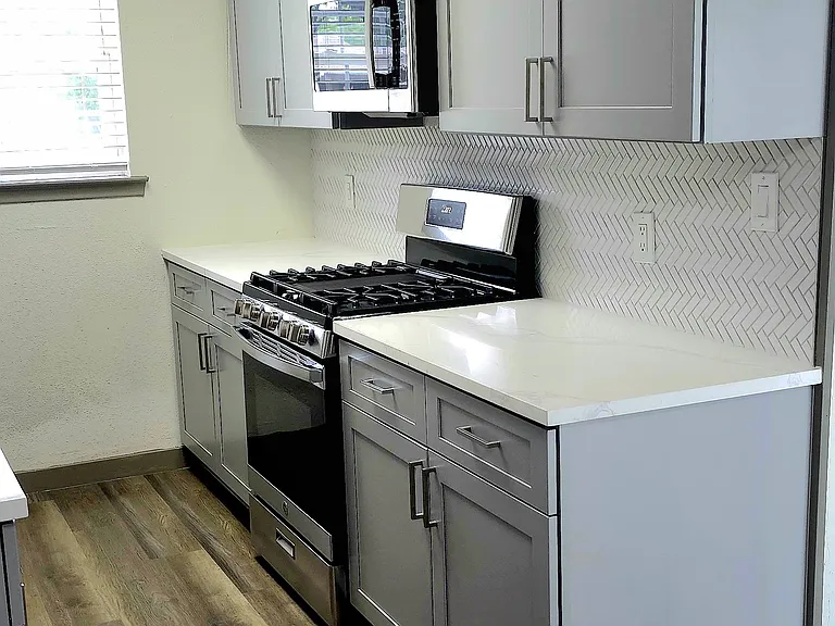new gas stove stove and microwave