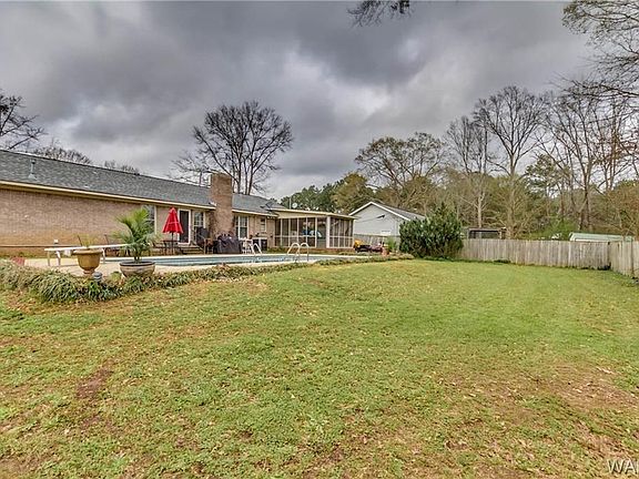 5th image of 11274 Red Oak Dr