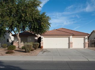39701 N Lynmills Dr, San Tan Valley, AZ 85140