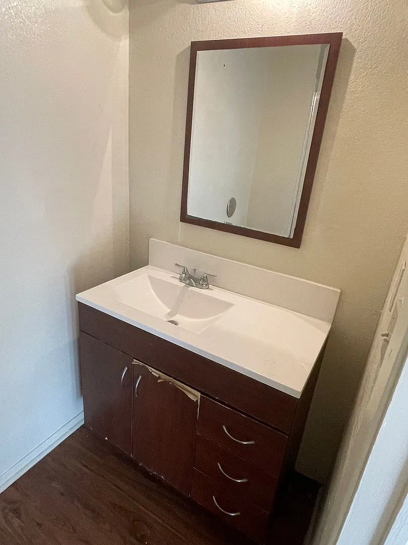 3 Bedroom 2 Bath Condo By Unt — Photo 4
