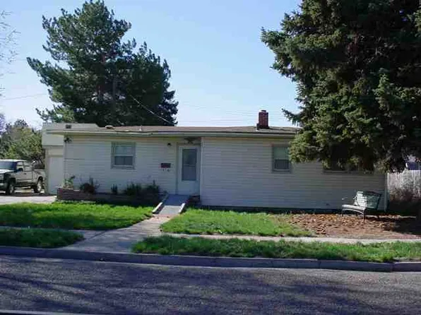 885 E 11 N, Mountain Home, ID 83647
