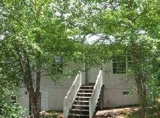 6437 River Hill Dr, Flowery Branch, GA 30542