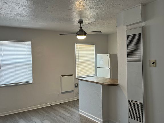 3rd image of 1301 Tijeras Ave NE #3