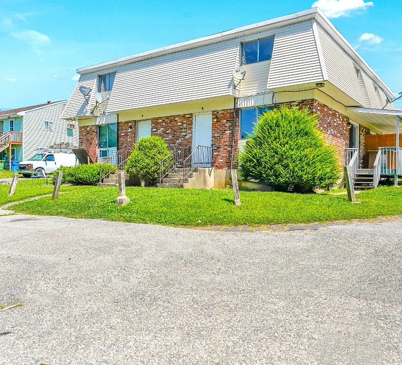 387 Bucks Hill Rd #D