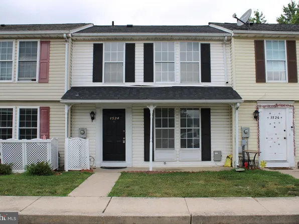 1524 Violet Dr, Hagerstown, MD 21740