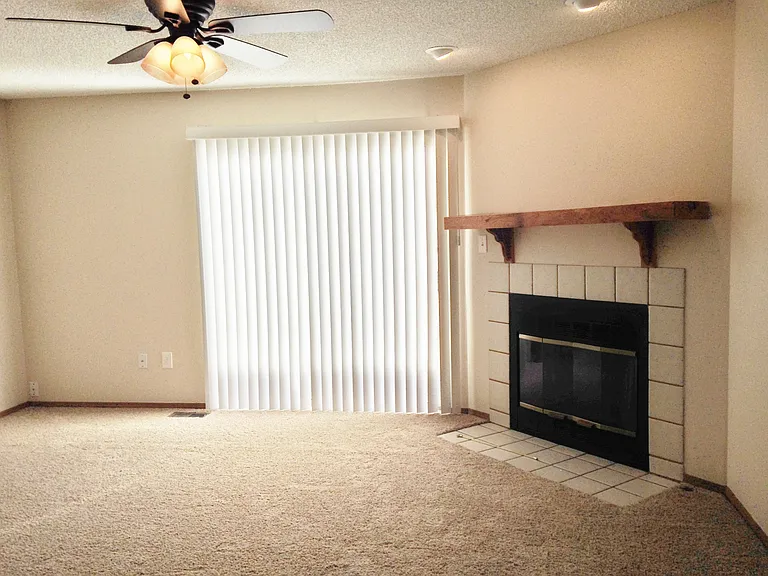 4205 Hunting Meadows Cir — Photo 7
