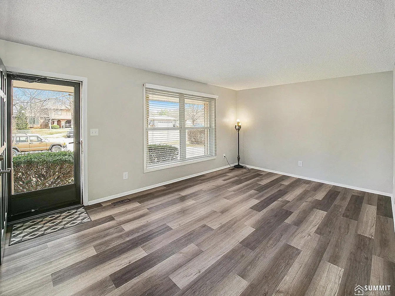 3 bed, 1651 sqft, $2,200 — Photo 4