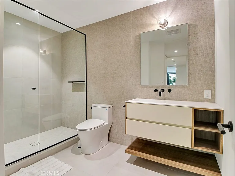 1618 Hilts Ave #103 — Photo 35
