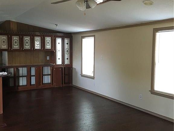 2nd image of 127 Rose Ln