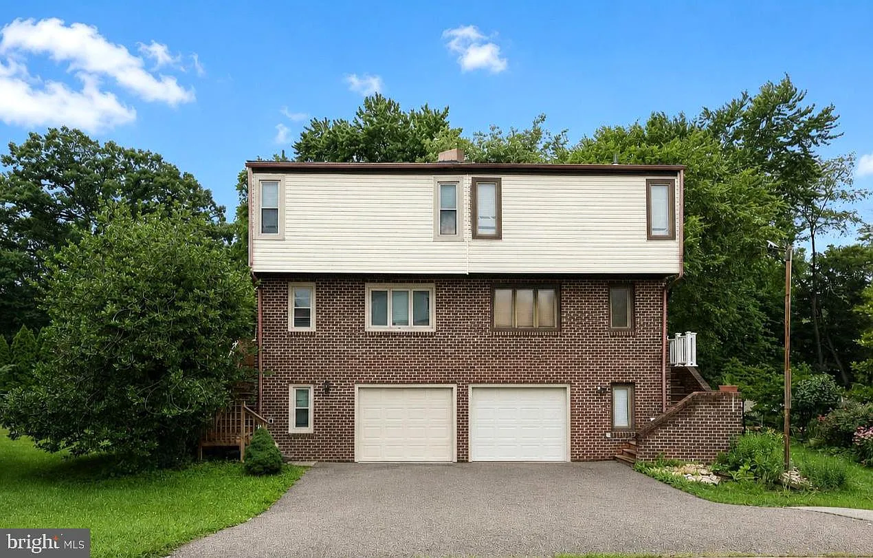 3 bed, 2.5 bath, 1440 sqft, $2,800 — Photo 1