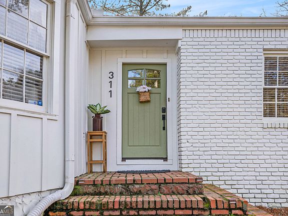 3rd image of 311 Burke Cir
