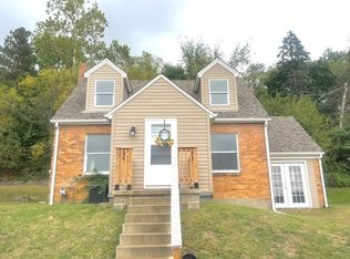 2518 Beaver Rd, Ambridge, PA 15003