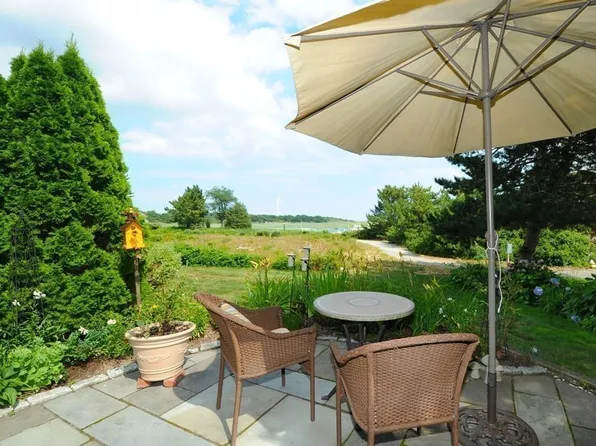 50 Ladds Way, Scituate, MA 02066