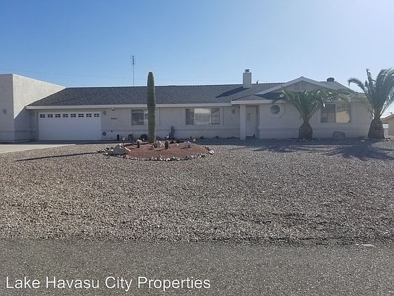 2nd image of 2480 Mandalay Dr