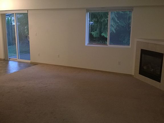 5th image of 20307 70th St E Unit 1
