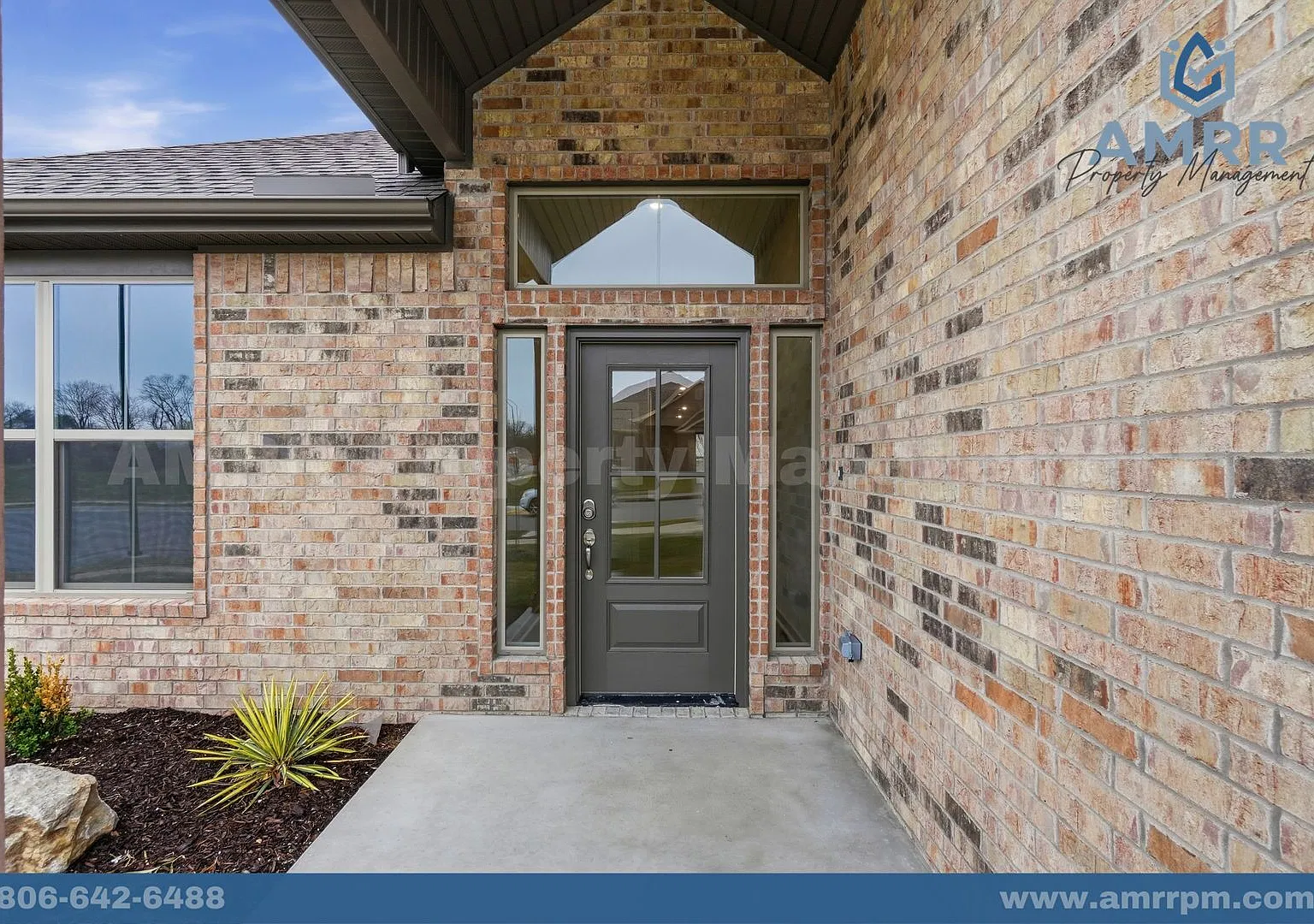 New Beginning Start with AMRR: Spacious 4-Bedroom, 2-Bath Home in Heritage Ranch Siloam Springs — Photo 4