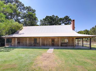 14379 L Keller Rd, Saint Amant, LA 70774