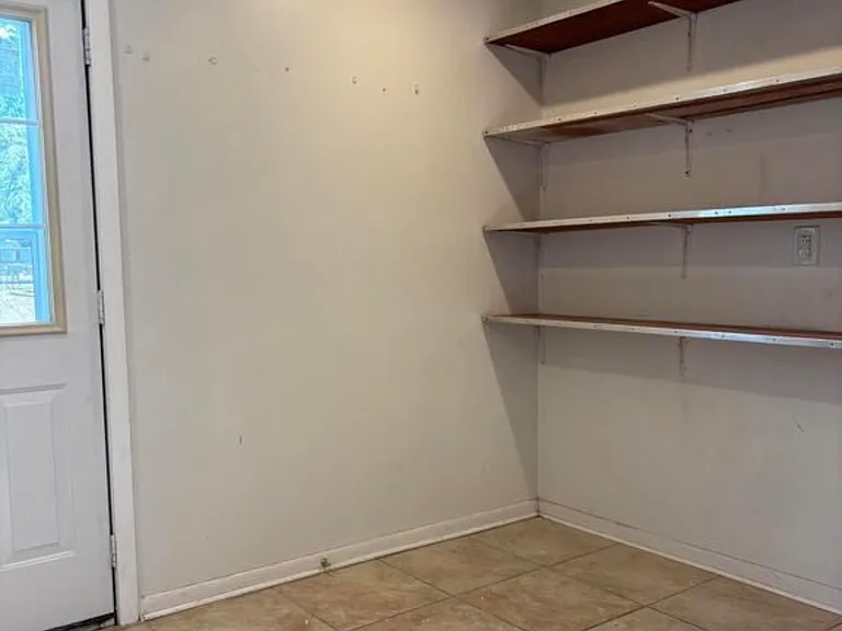 100 S Glen Ct — Photo 12