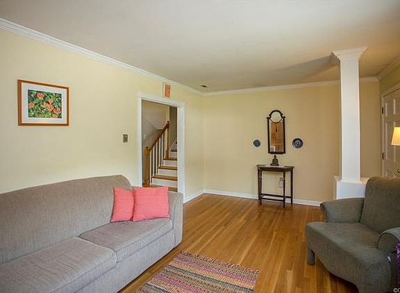 5th image of 10303 Thornloe Ct