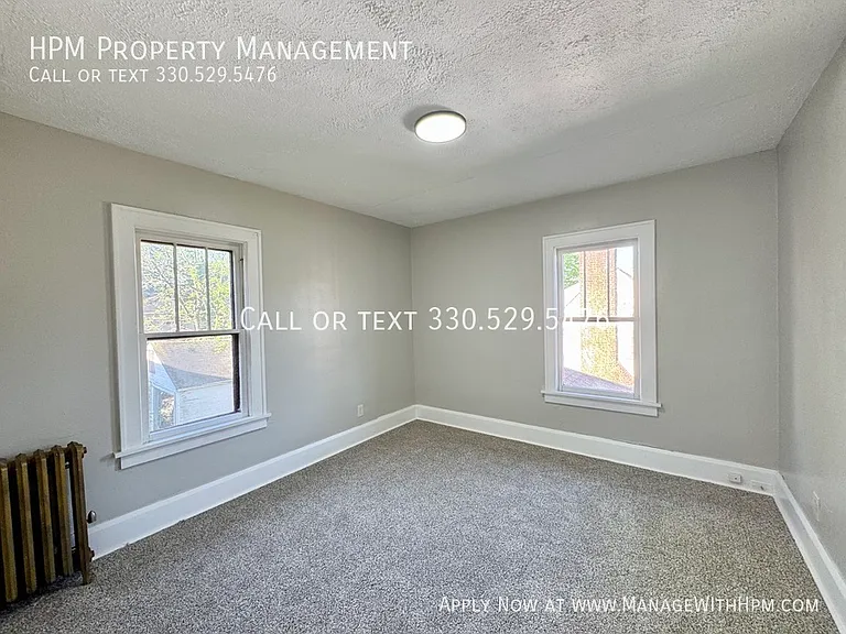 1259 Oxford Ave NW — Photo 16