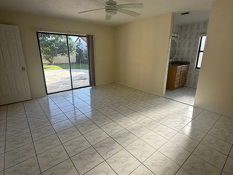 8102 S Ibiza Ct — Photo 9