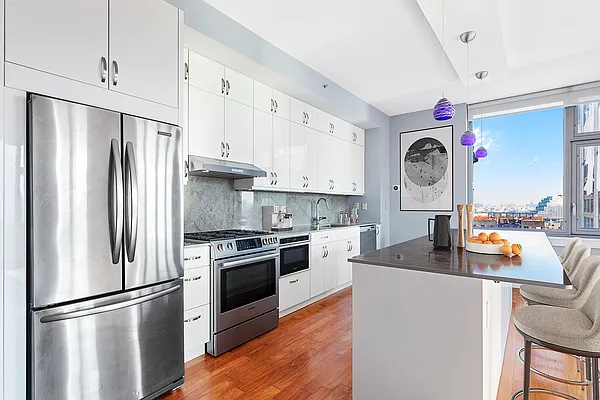 Sold by Compass | media 3