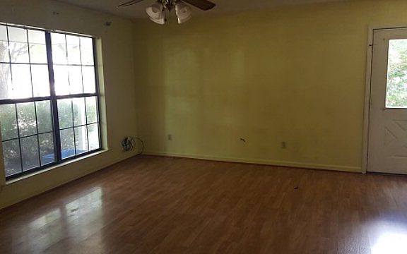 2nd image of 305 Marquis Dr