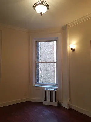 Rented by Keller Williams NYC | media 34