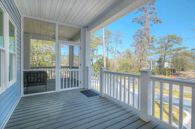 3 bed, $2,000 — Photo 2