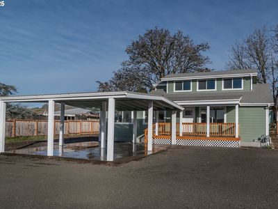 1558 Austin Rd, Roseburg, OR, 97471