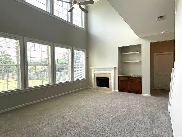 10345 Falling Leaf Dr NW — Photo 18