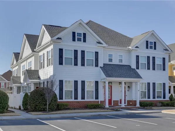 512 Atamasco St, Chesapeake, VA 23323