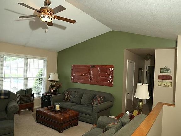 5th image of 57816 Long Grove Dr