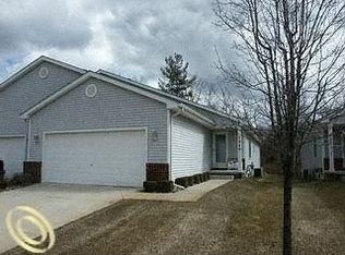 2969 Gabriel Dr #1, Commerce Township, MI 48382