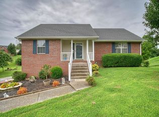 1081 Shadowbrook Dr, Greenbrier, TN 37073