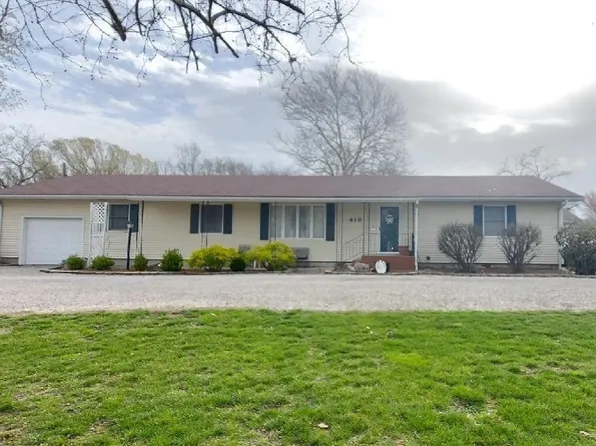 416 S Western Ave, Girard, KS 66743