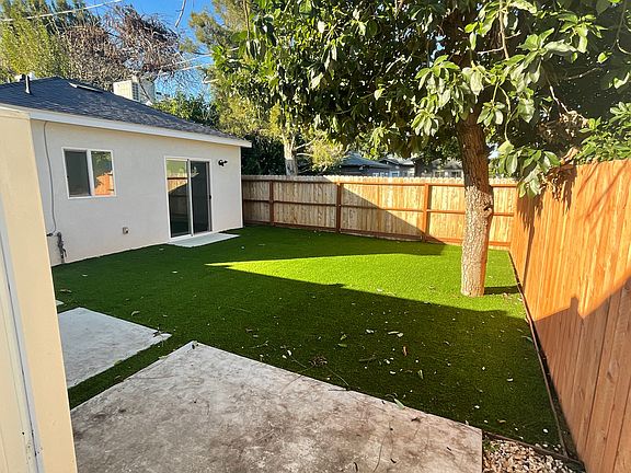 2nd image of 15231 Camarillo St #Adu