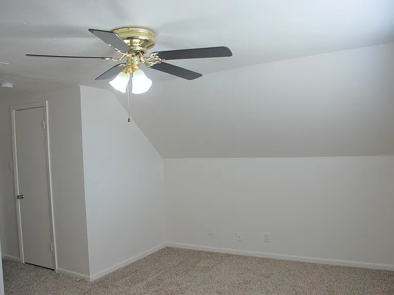 3520 Sunnydale Ln — Photo 15
