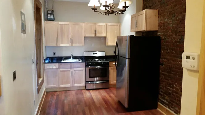 Rented by Arvik Group Real Estate | media 17