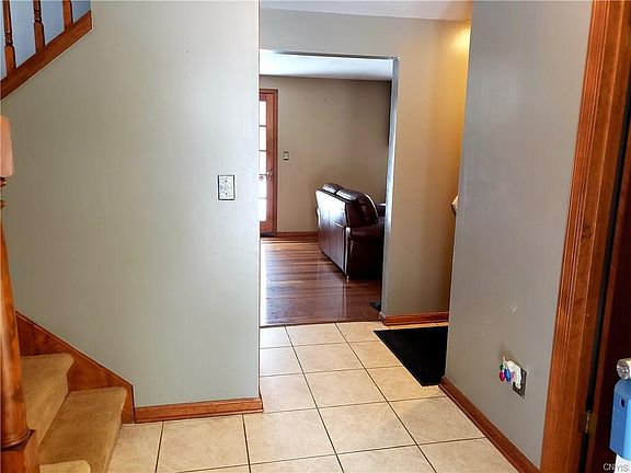 2nd image of 3438 Stanford Dr