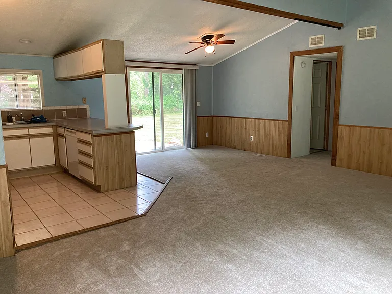 Kitchen, Dining, Livingroom