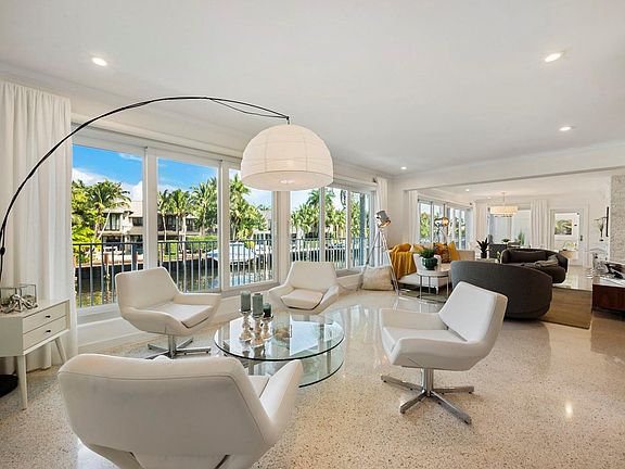 4th image of 180 Isle Of Venice Drive #225/226