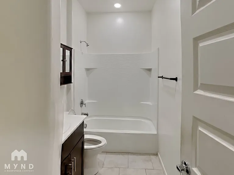 2549 E Calle Palta — Photo 12