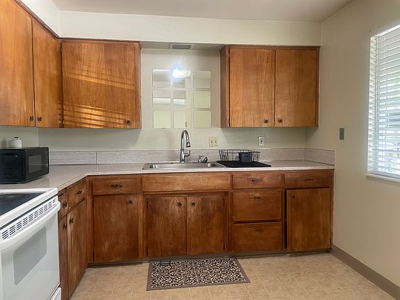 4th image of 1600 S Juanita St #1600