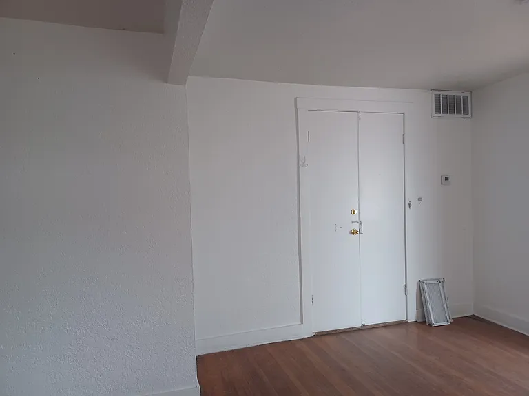510 Randolph Dr #2 — Photo 5