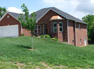 117 Windward Ln, Clinton, TN 37716