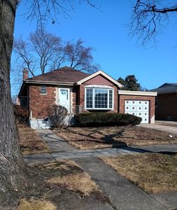5142 Jarlath Ave, Skokie, IL, 60077